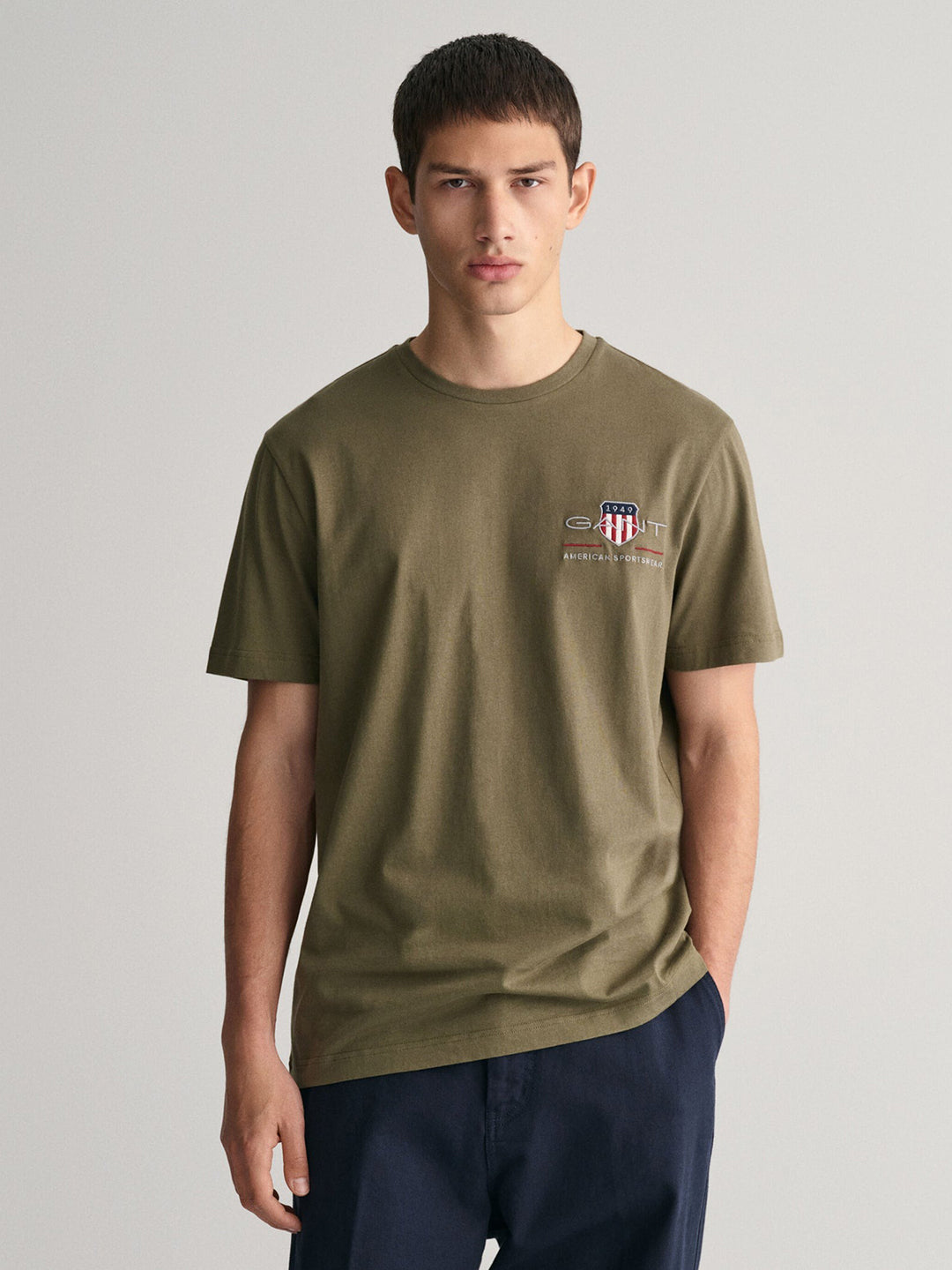 Shop Gant Men Green Solid Round Neck Short Sleeves T-Shirt GANT