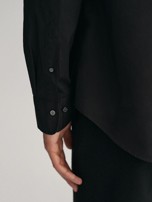 Gant Men Black Solid Button-Down Collar Full Sleeves Shirt