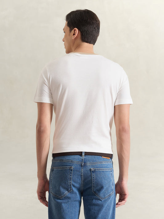 Gant Men White Solid Regular Fit Pure Cotton T-Shirt