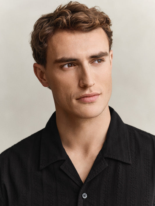 Gant Men Black Striped Relaxed Fit Pure Cotton Shirt