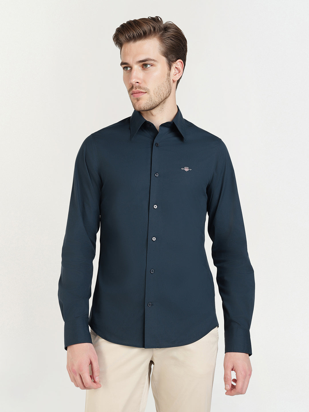 Gant Men Blue Solid Button-Down Collar Full Sleeves Shirt