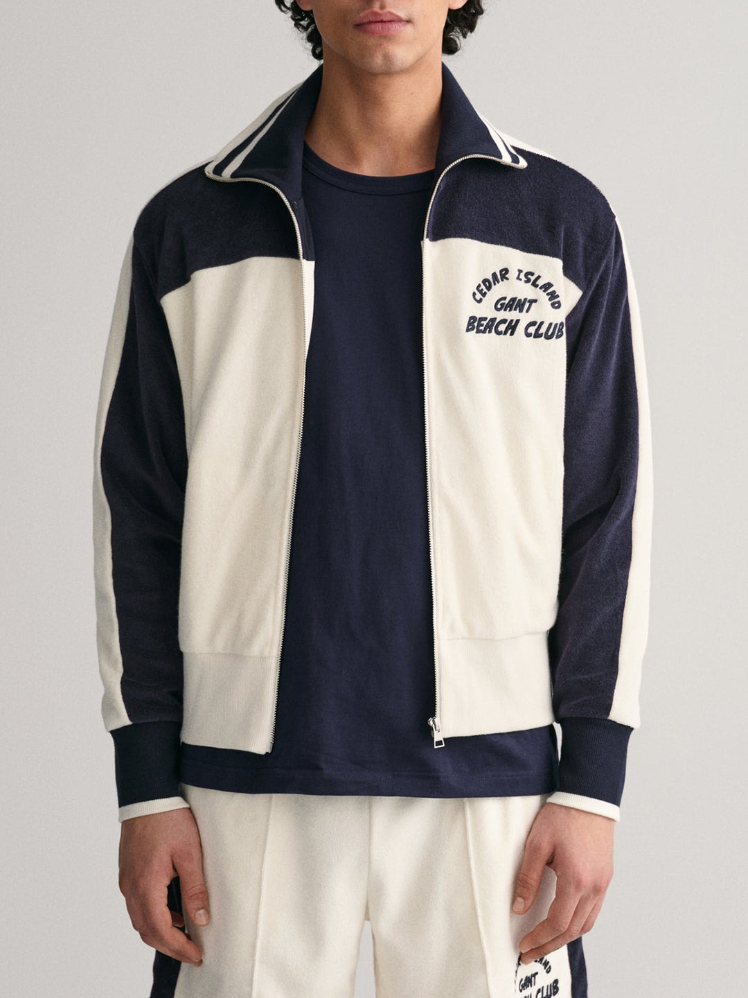 Shop Gant Men White Printed Full Sleeves Collar Jacket GANT India