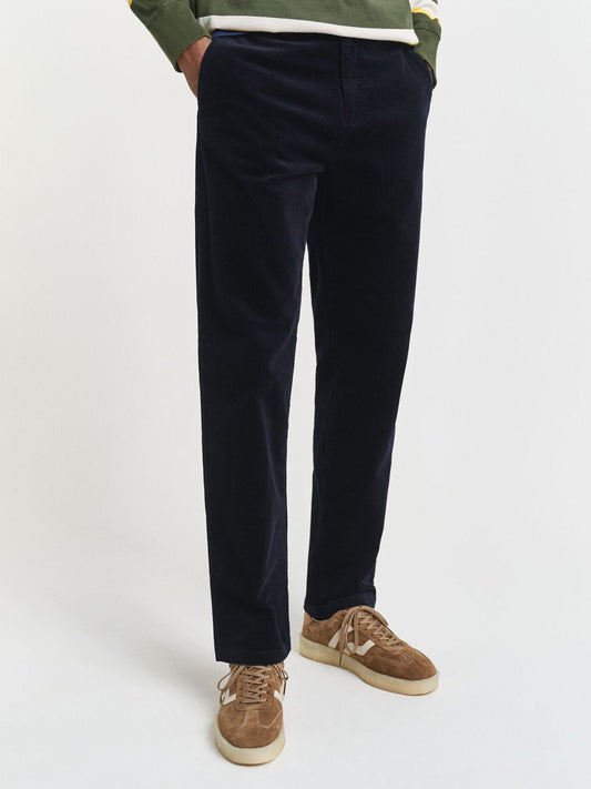Gant Men Blue Regular Fit Solid Trouser