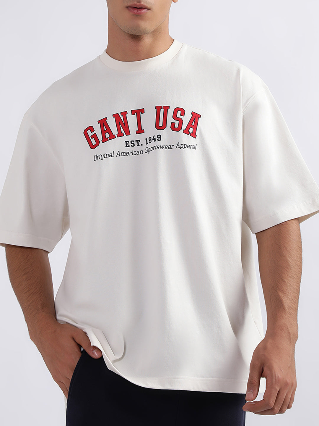 Gant Cream Logo Relaxed Fit T-Shirt