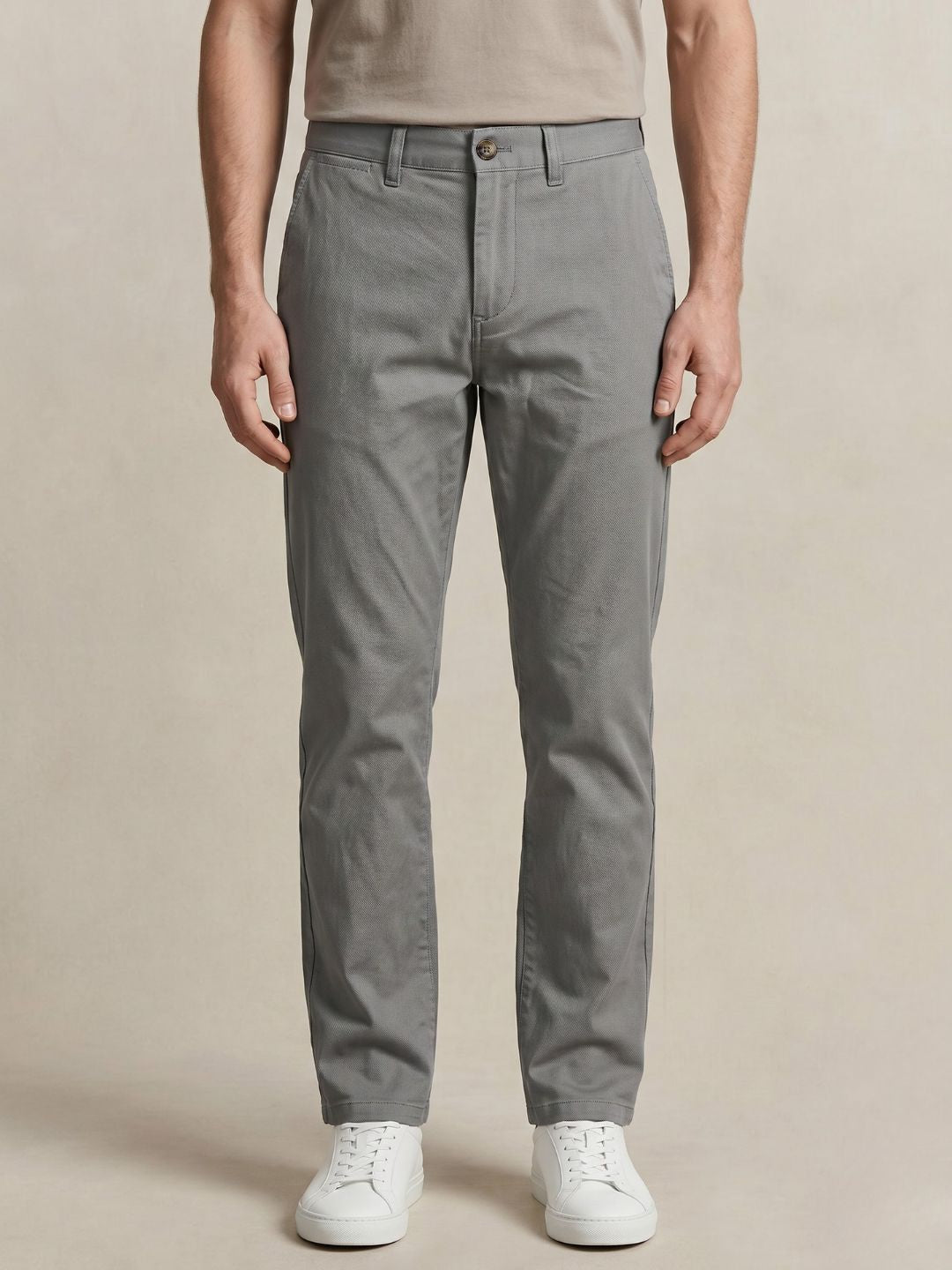 Gant Men Grey Solid Stretchable Regular Fit Trouser