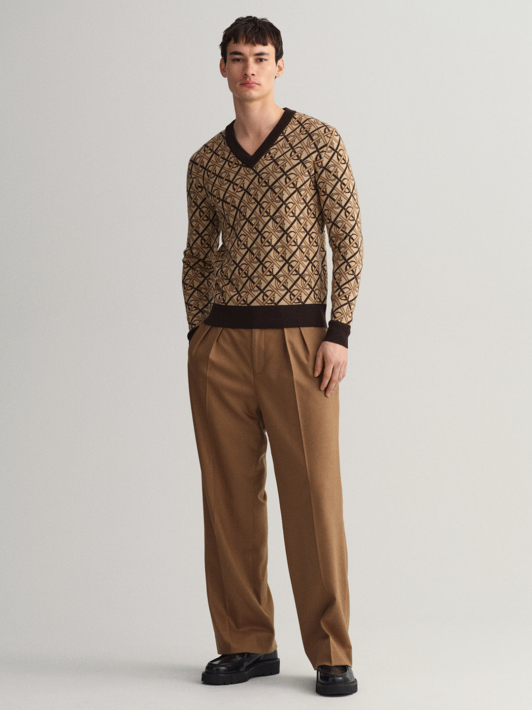 Gant Men V Neck Sweater