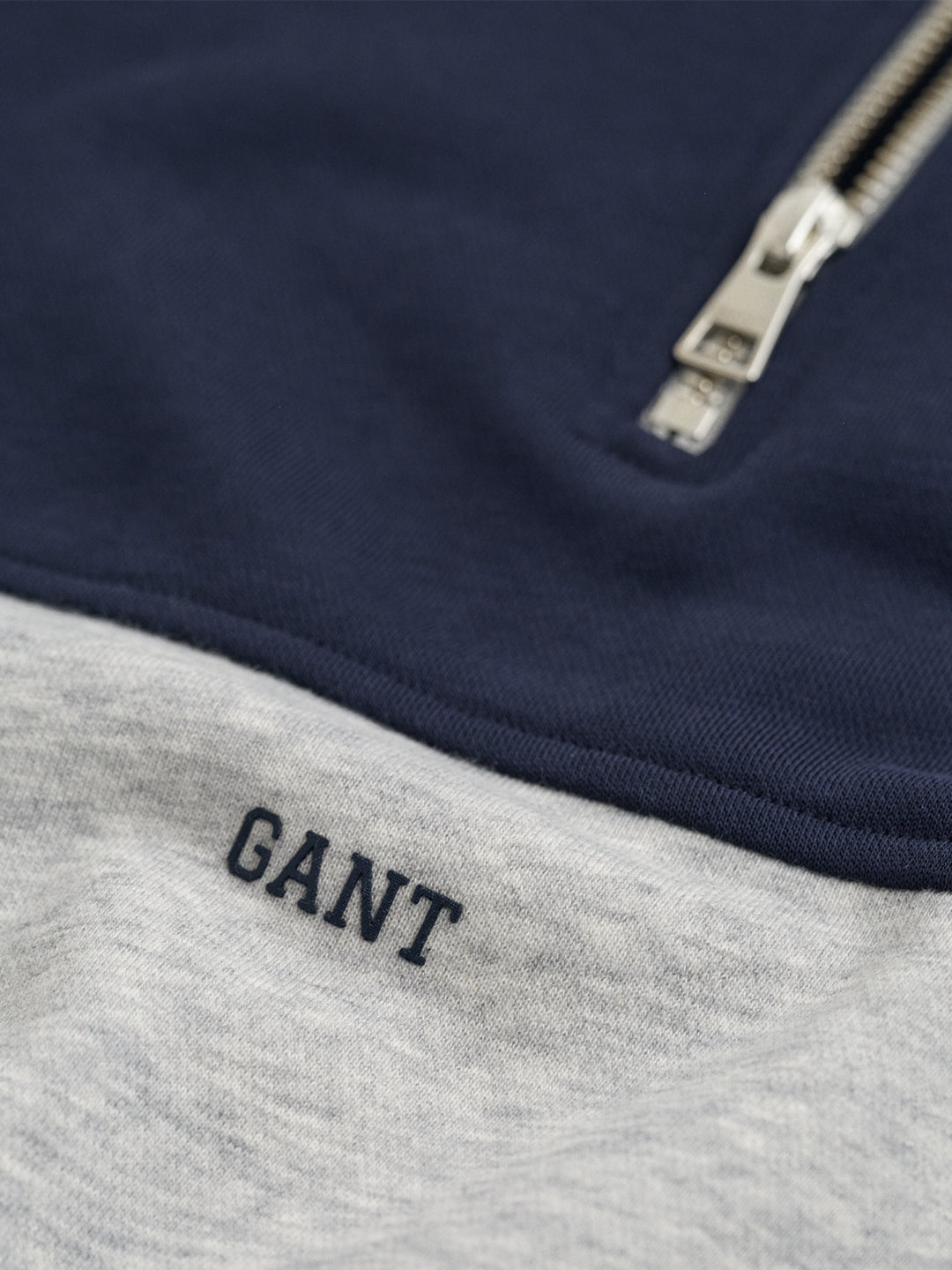 Gant Boys Grey Colour blocked Round Neck Sweatshirt