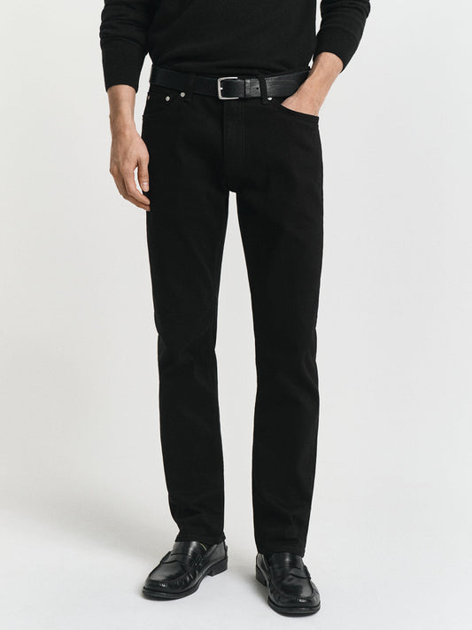 Gant Men Black Regular Fit Solid Jeans