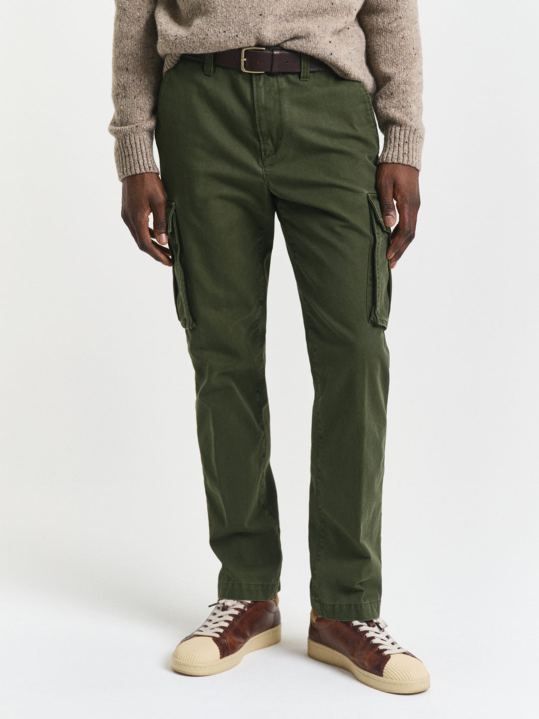 Gant Men Blue Regular Fit Solid Trouser