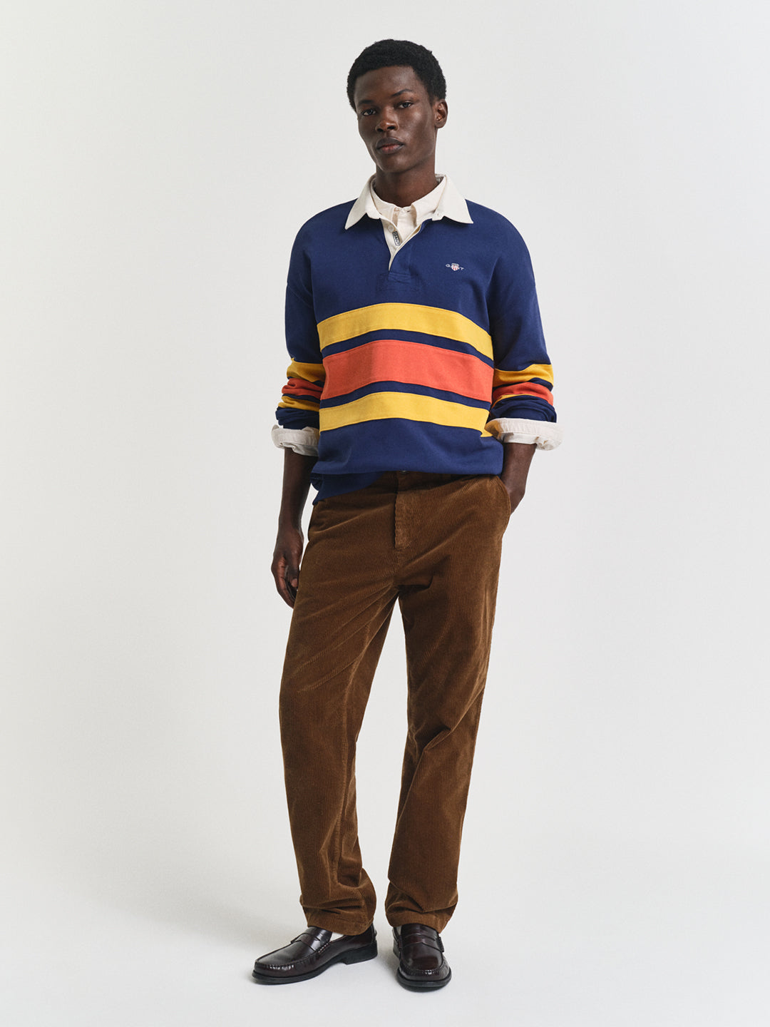 Gant Men Brown Regular Fit Solid Trouser