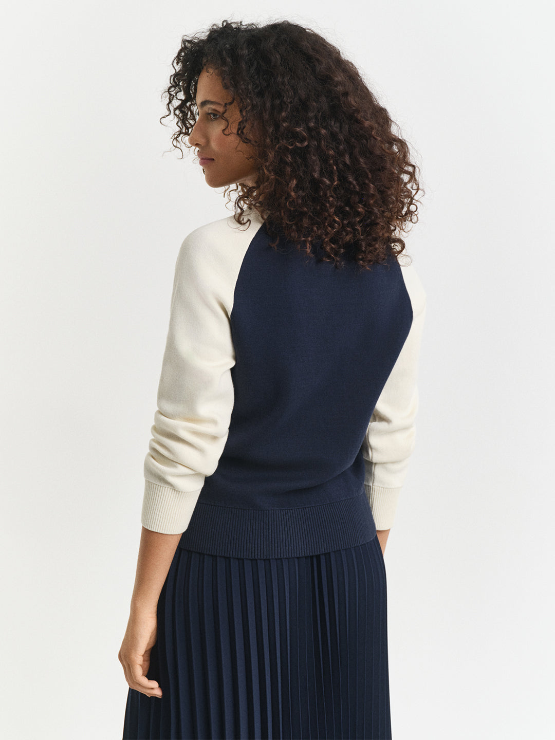 Gant Women Blue Colour blocked Crew Neck Sweater