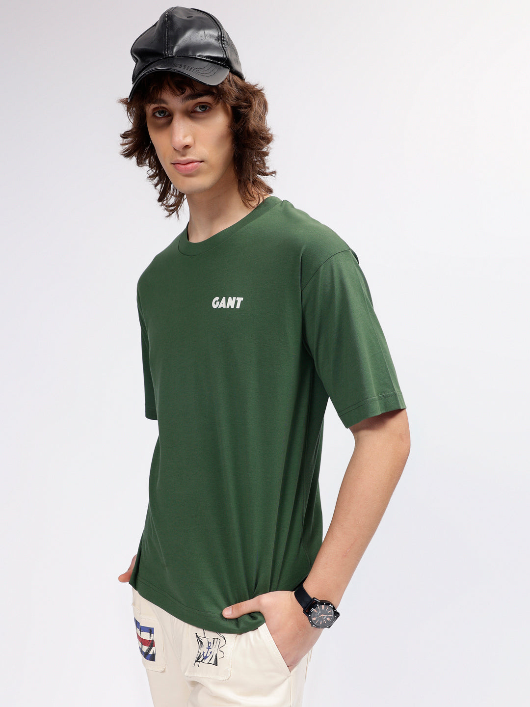 Gant Men Green Solid Round Neck Short Sleeves T-shirt