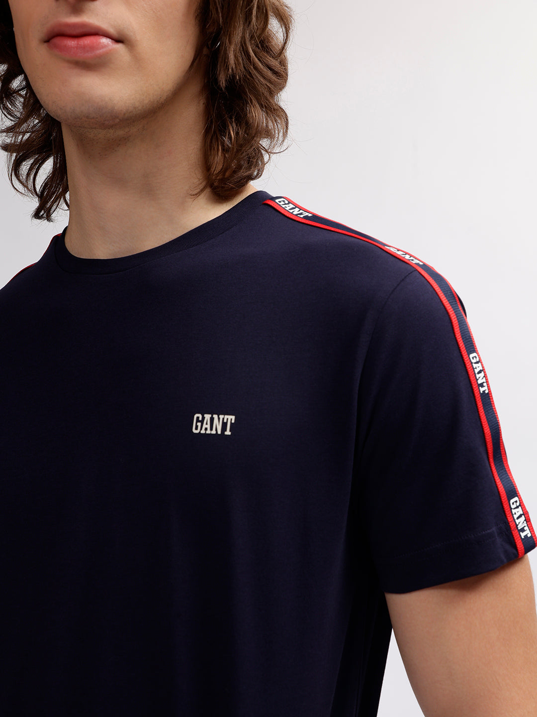 Gant Men Navy Blue Solid Round Neck Short Sleeves T-shirt