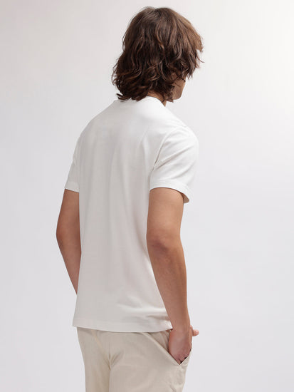 Gant Men Off White Solid Round Neck Short Sleeves T-shirt