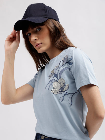 Gant Women Blue Embroidered Round Neck Short Sleeves T-shirt