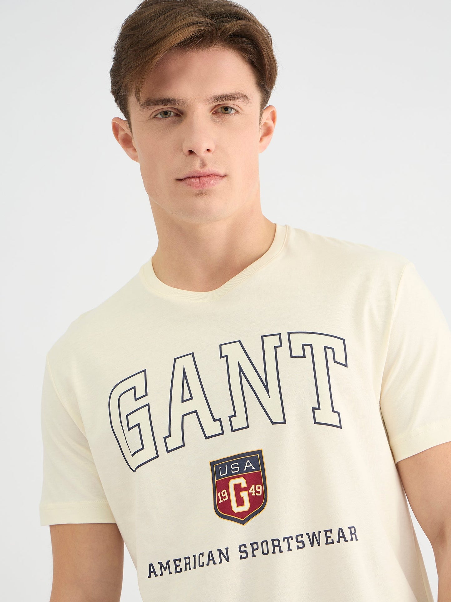 Gant Men Cream Regular Fit Solid Crew Neck Tshirt