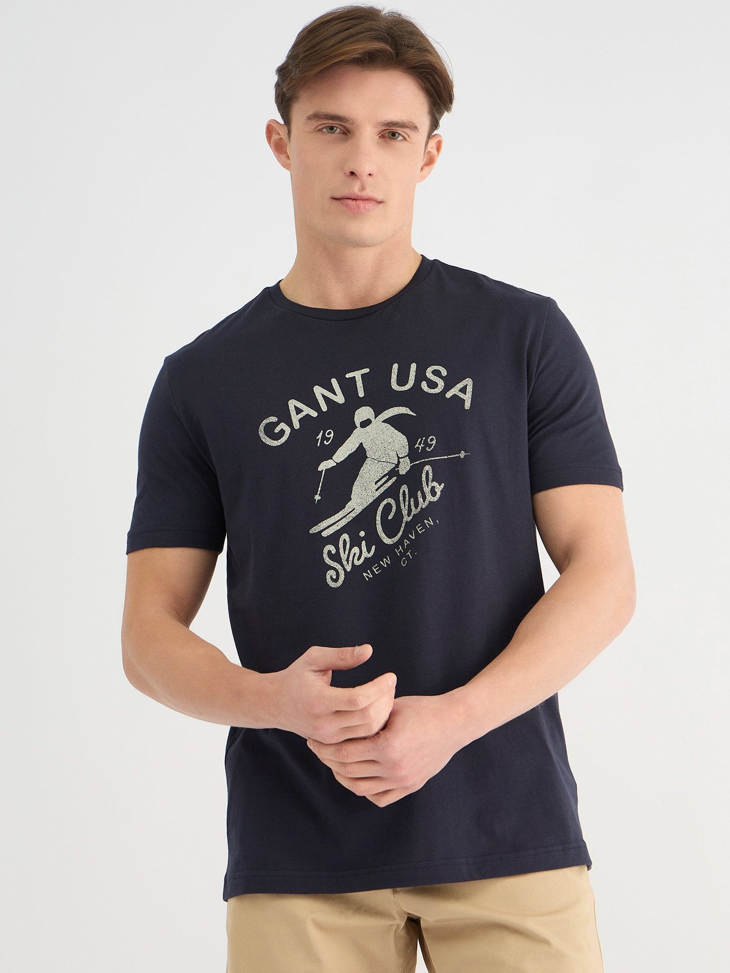 Gant Men Blue Regular Fit Solid Crew Neck Tshirt