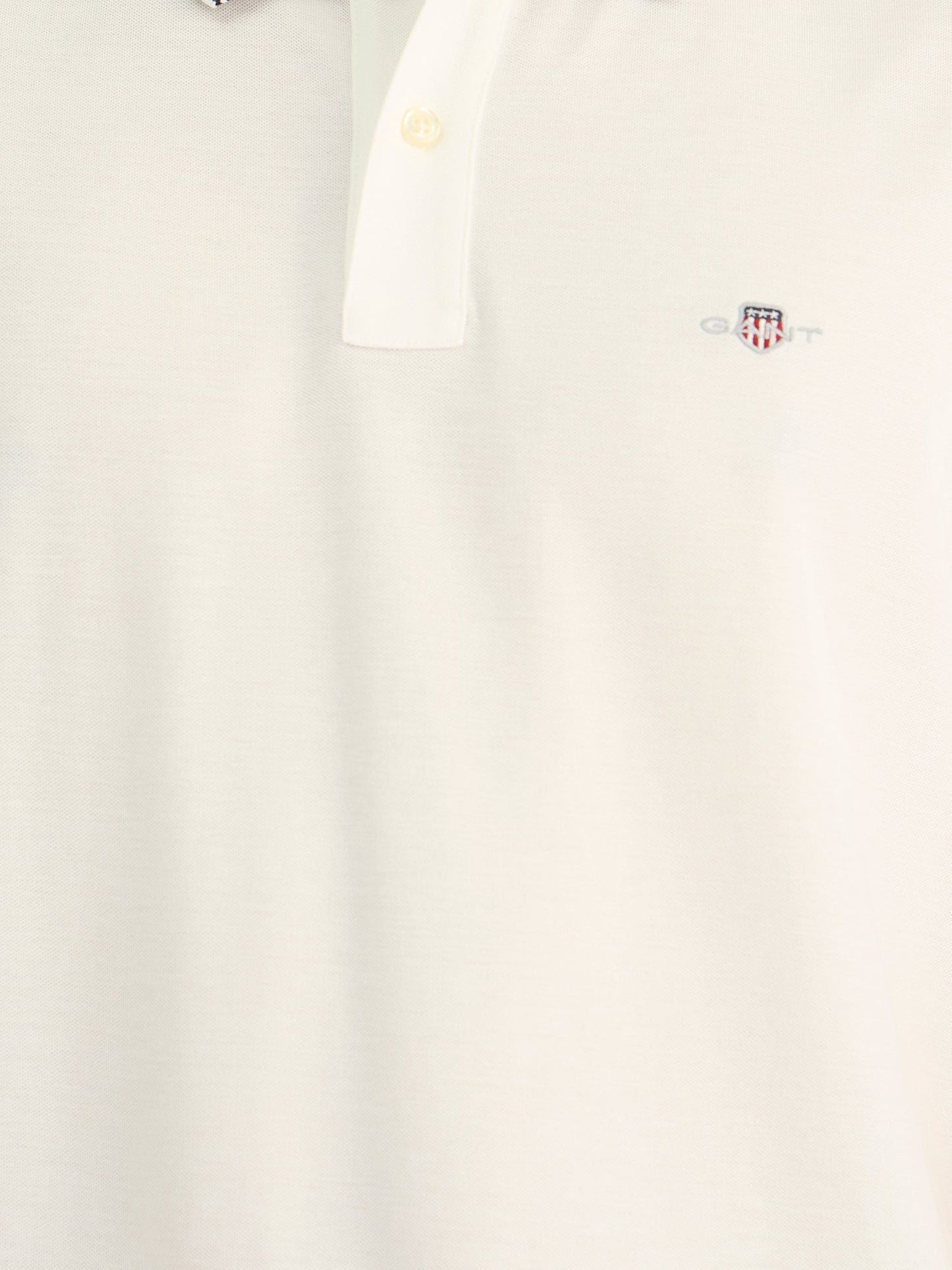 Gant Men White Regular Fit Solid Polo Tshirt