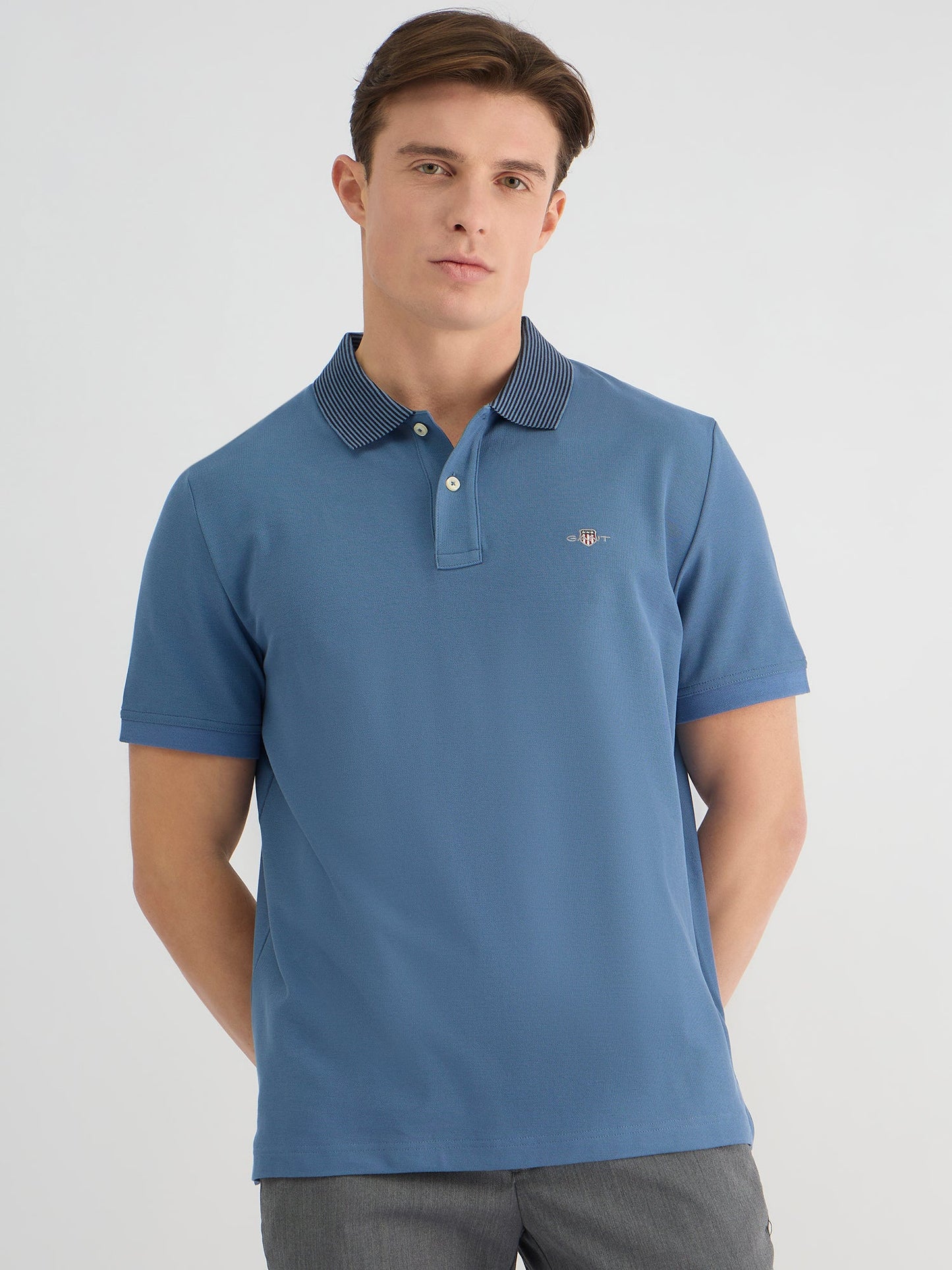 Gant Men Blue Regular Fit Solid Polo Tshirt