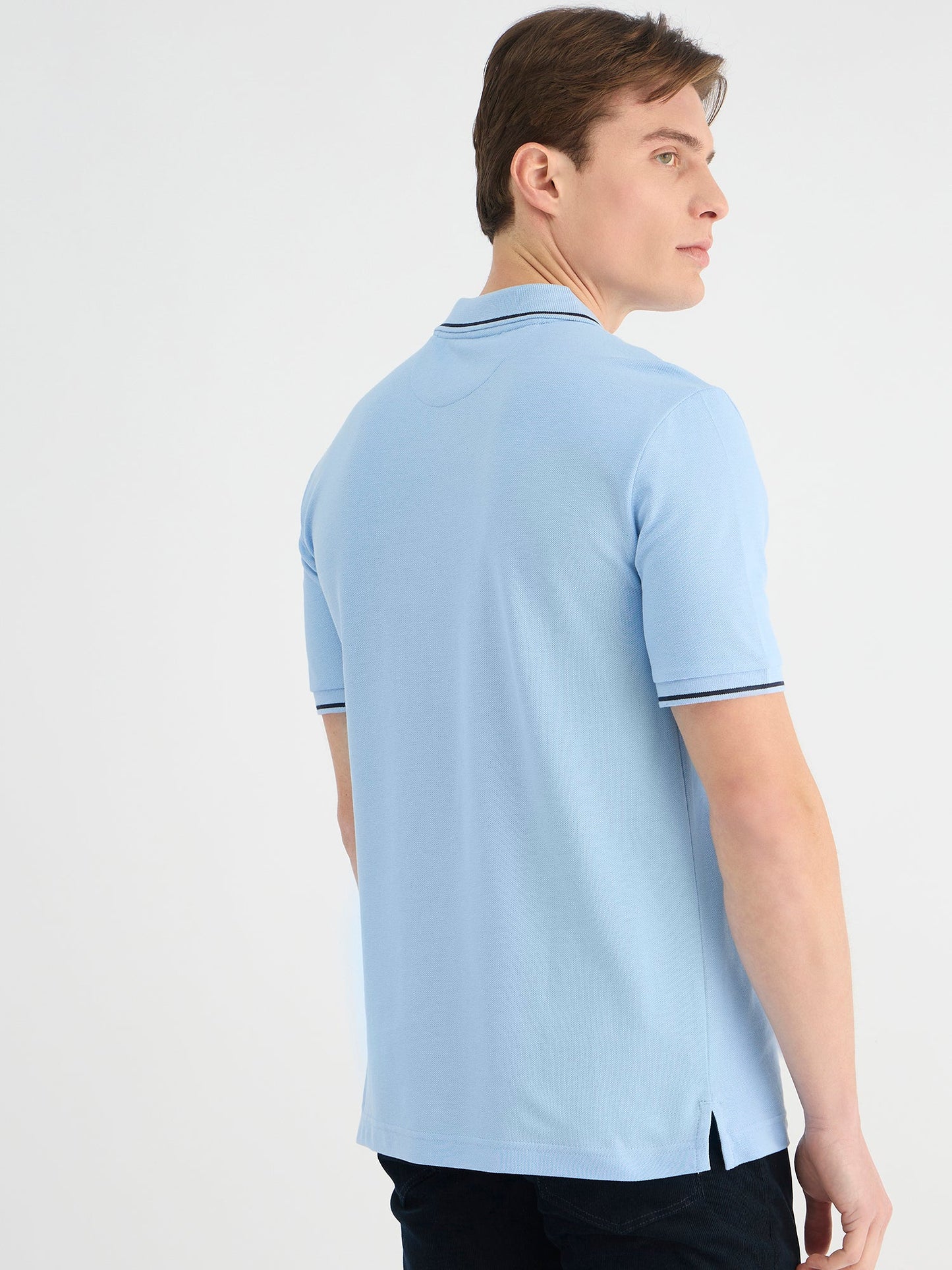 Gant Men Blue Regular Fit Solid Polo Tshirt