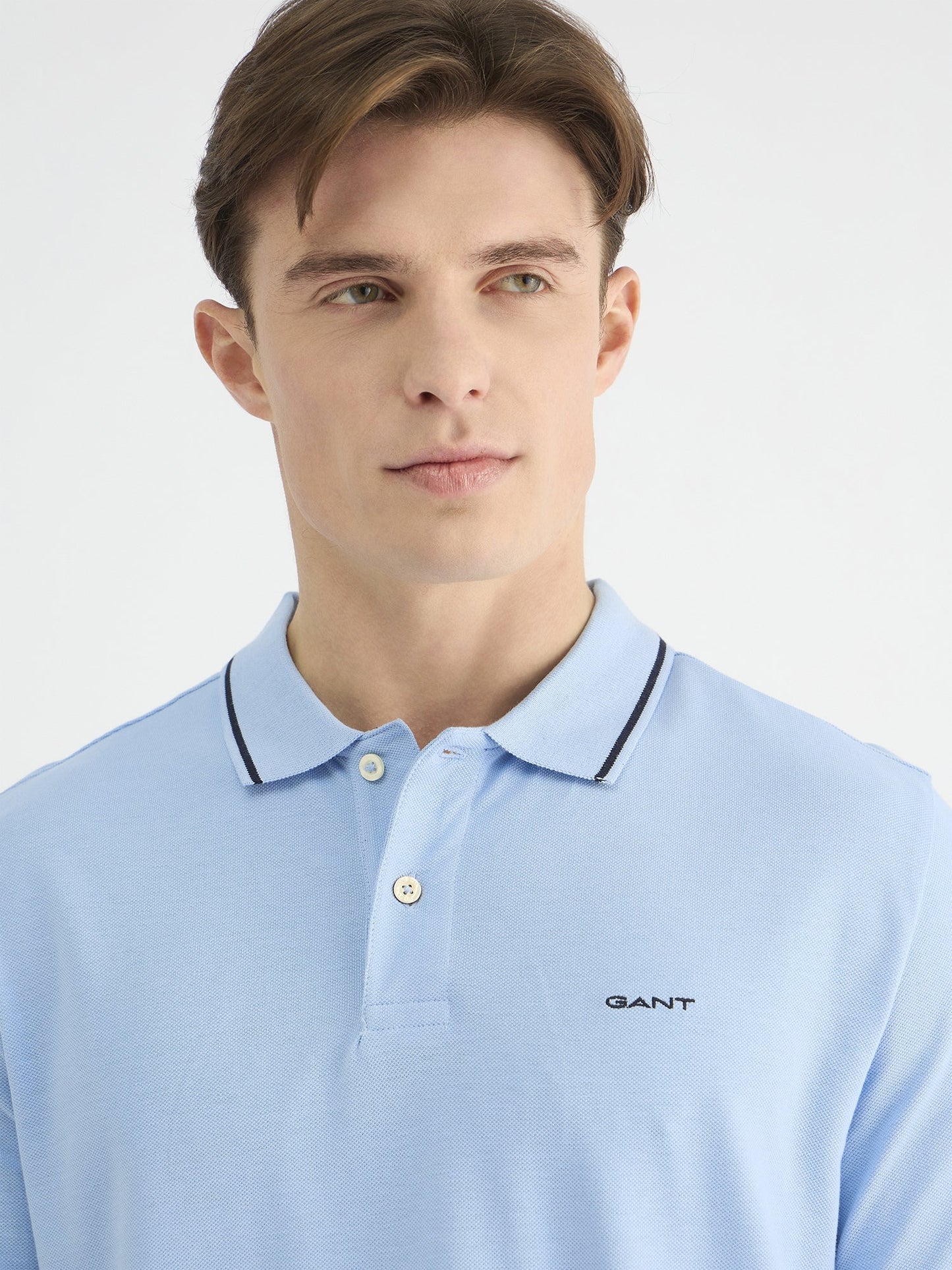 Gant Men Blue Regular Fit Solid Polo Tshirt