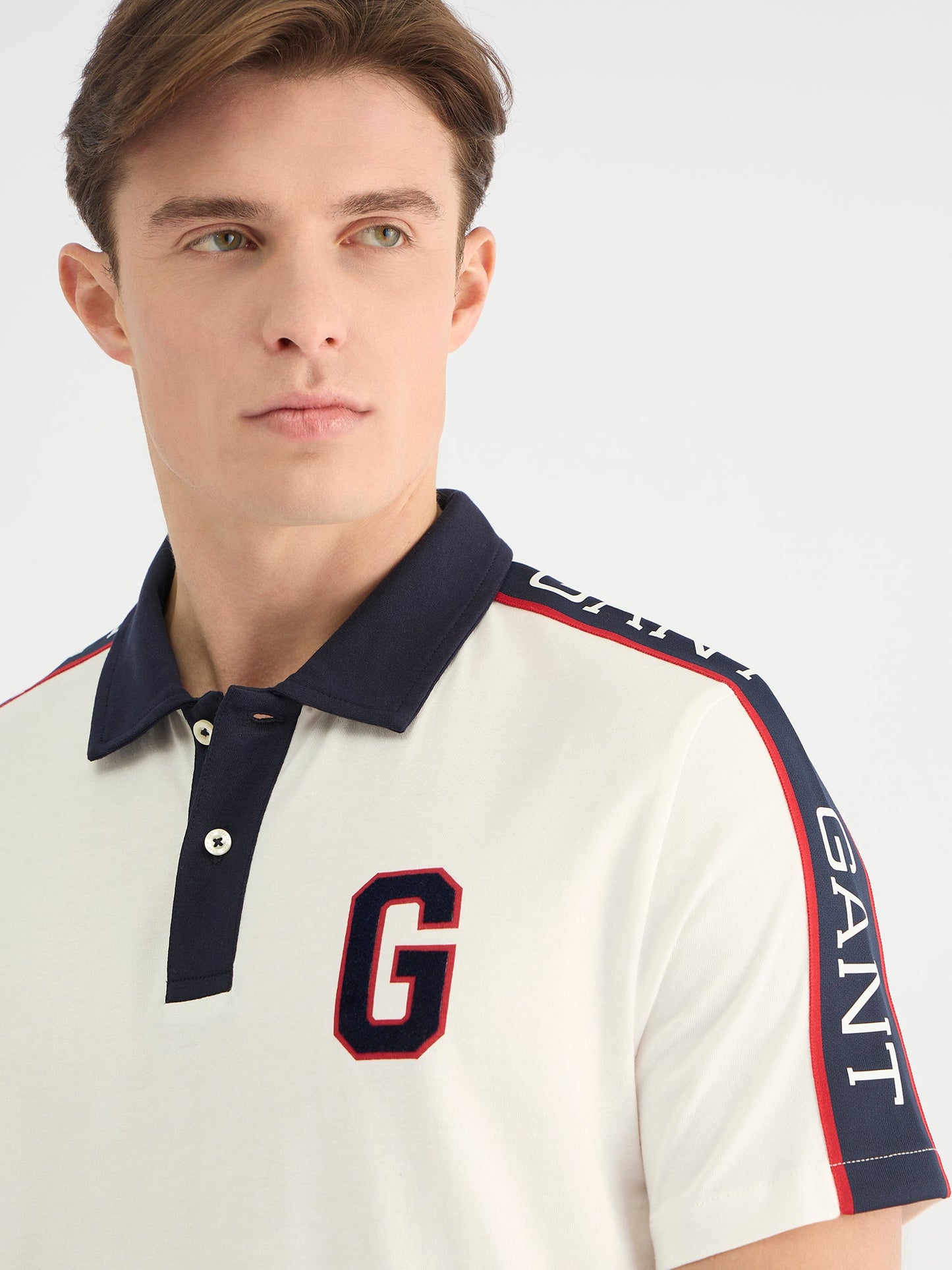 Gant Men White Regular Fit Solid Polo Tshirt