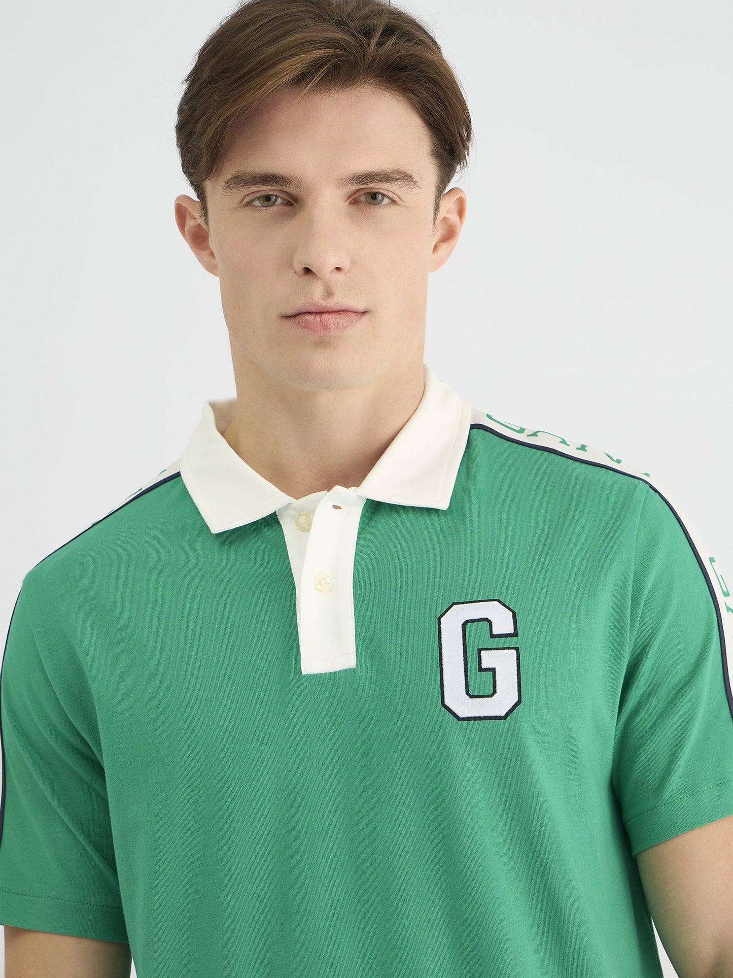 Gant Men Green Regular Fit Solid Polo Tshirt