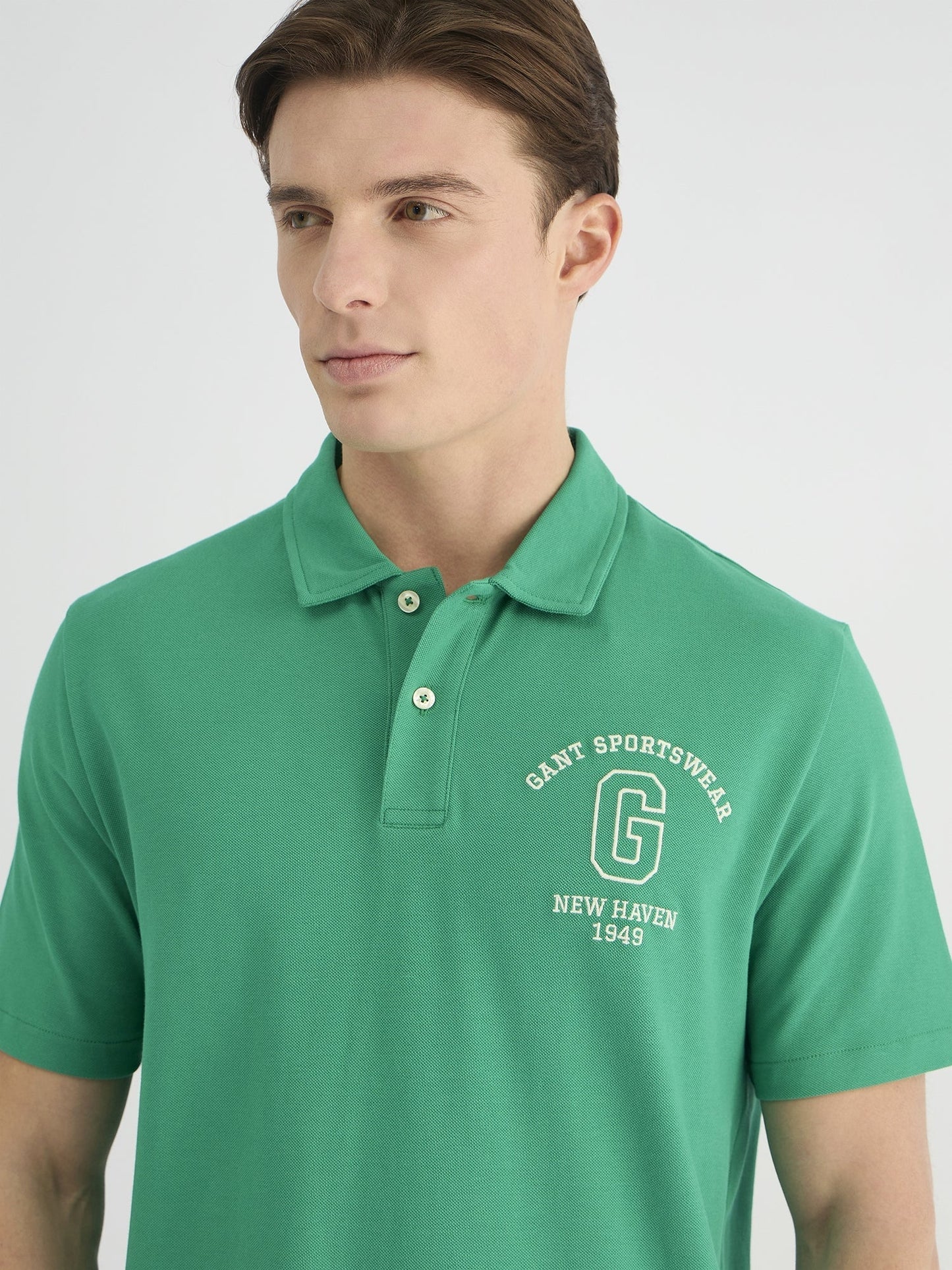 Gant Men Green Regular Fit Solid Polo Tshirt