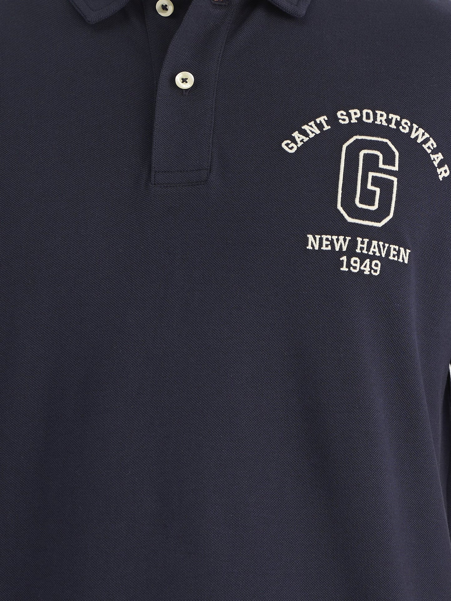 Gant Men Blue Regular Fit Solid Polo Tshirt