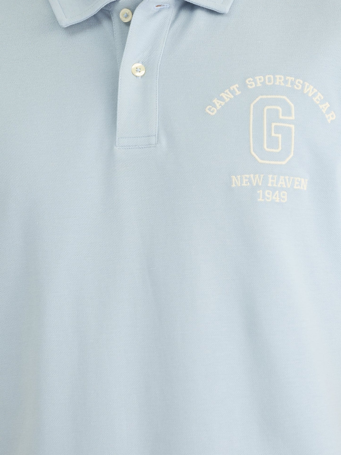 Gant Men Blue Regular Fit Solid Polo Tshirt