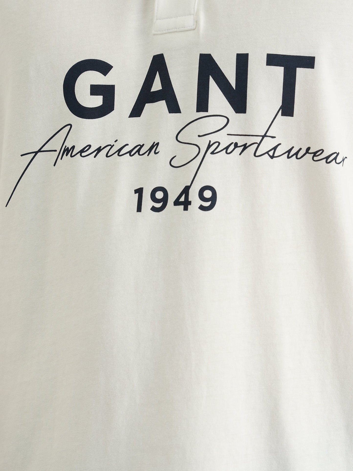 Gant Men White Regular Fit Solid Polo Tshirt