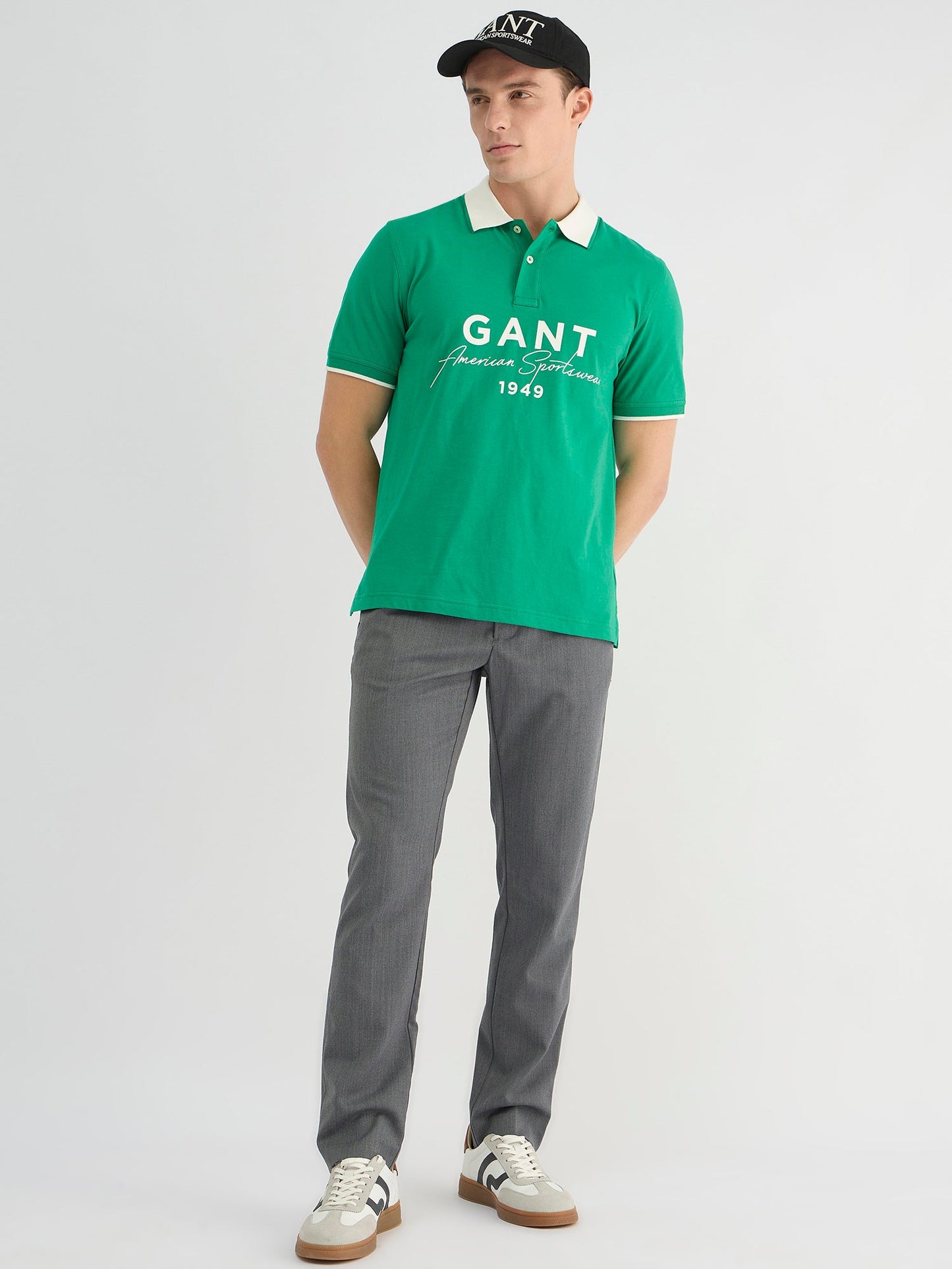 Gant Men Green Regular Fit Solid Polo Tshirt