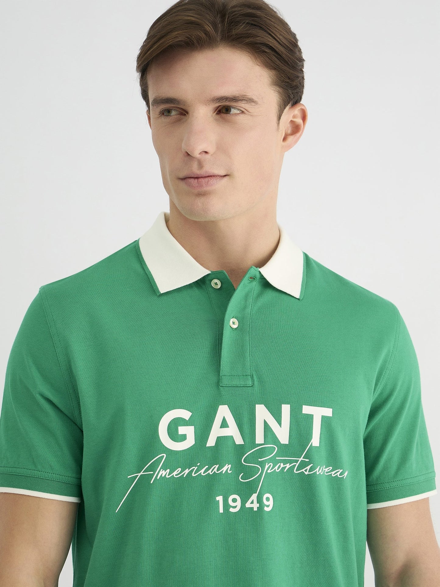 Gant Men Green Regular Fit Solid Polo Tshirt