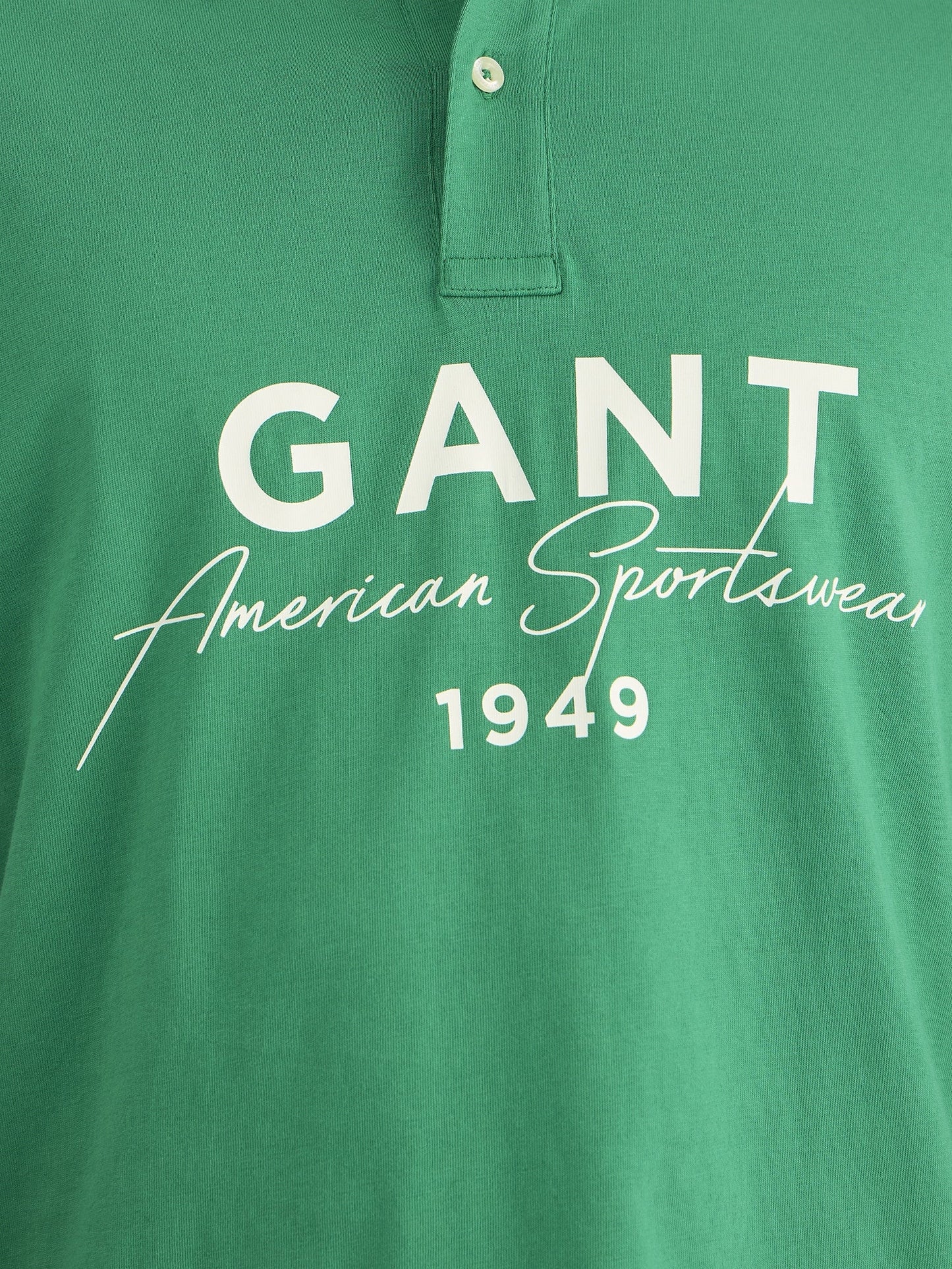 Gant Men Green Regular Fit Solid Polo Tshirt