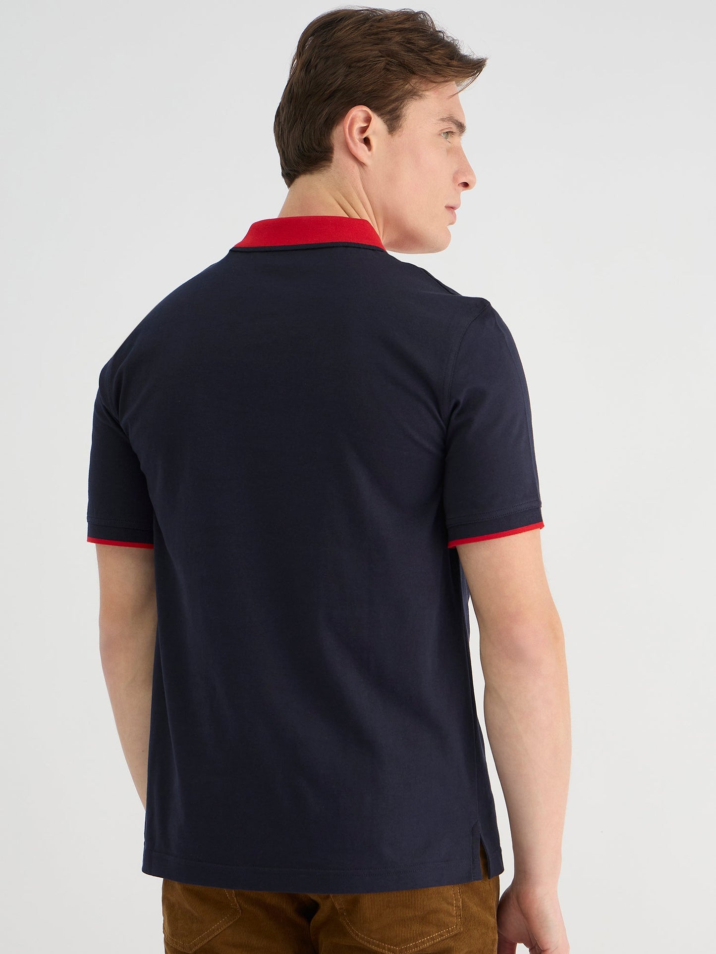 Gant Men Blue Regular Fit Solid Polo Tshirt