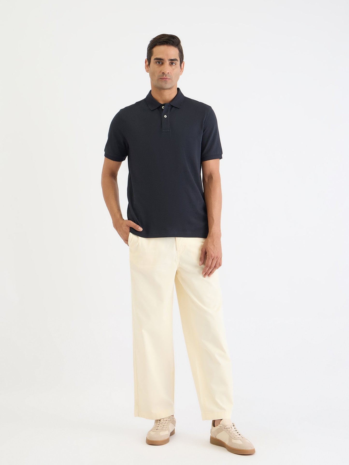 Gant Men Black Solid Polo Tshirt