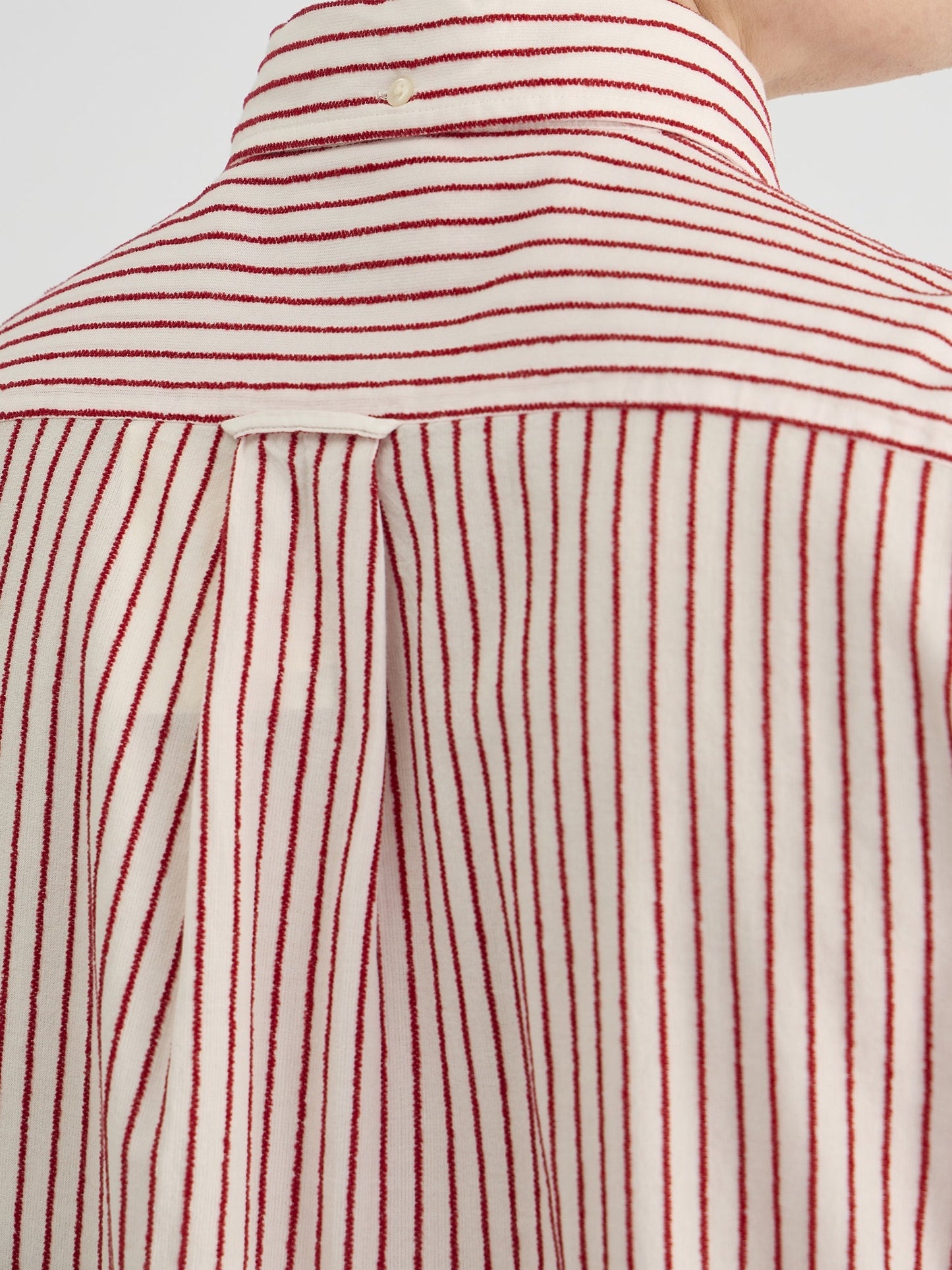 Gant Men Red Regular Fit Striped Collar Neck Shirt