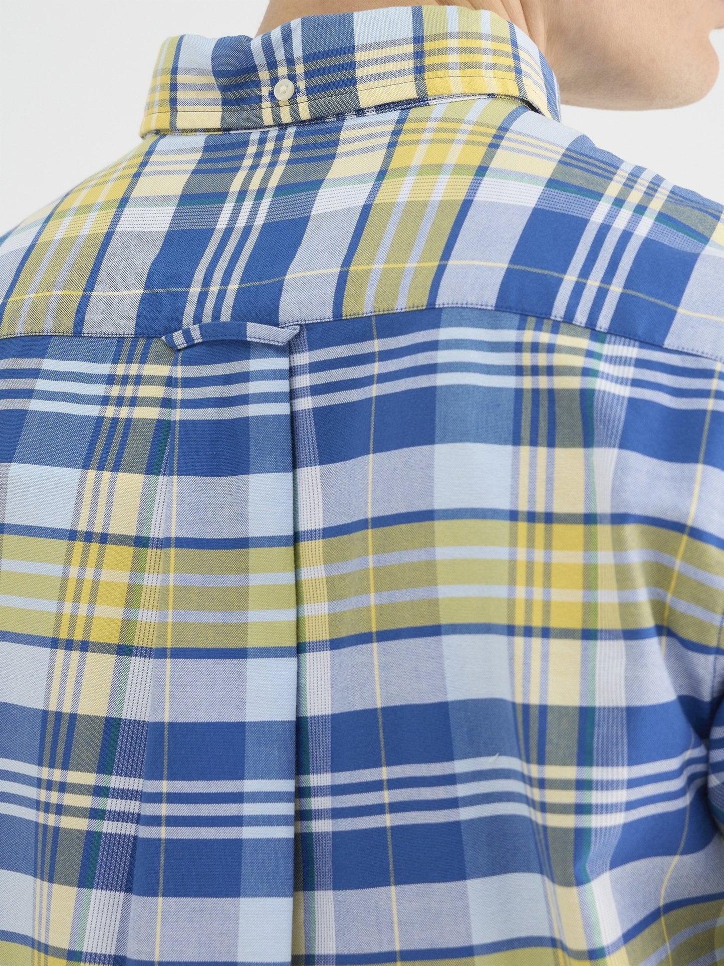 Gant Men Blue Regular Fit Checks Collar Neck Shirt