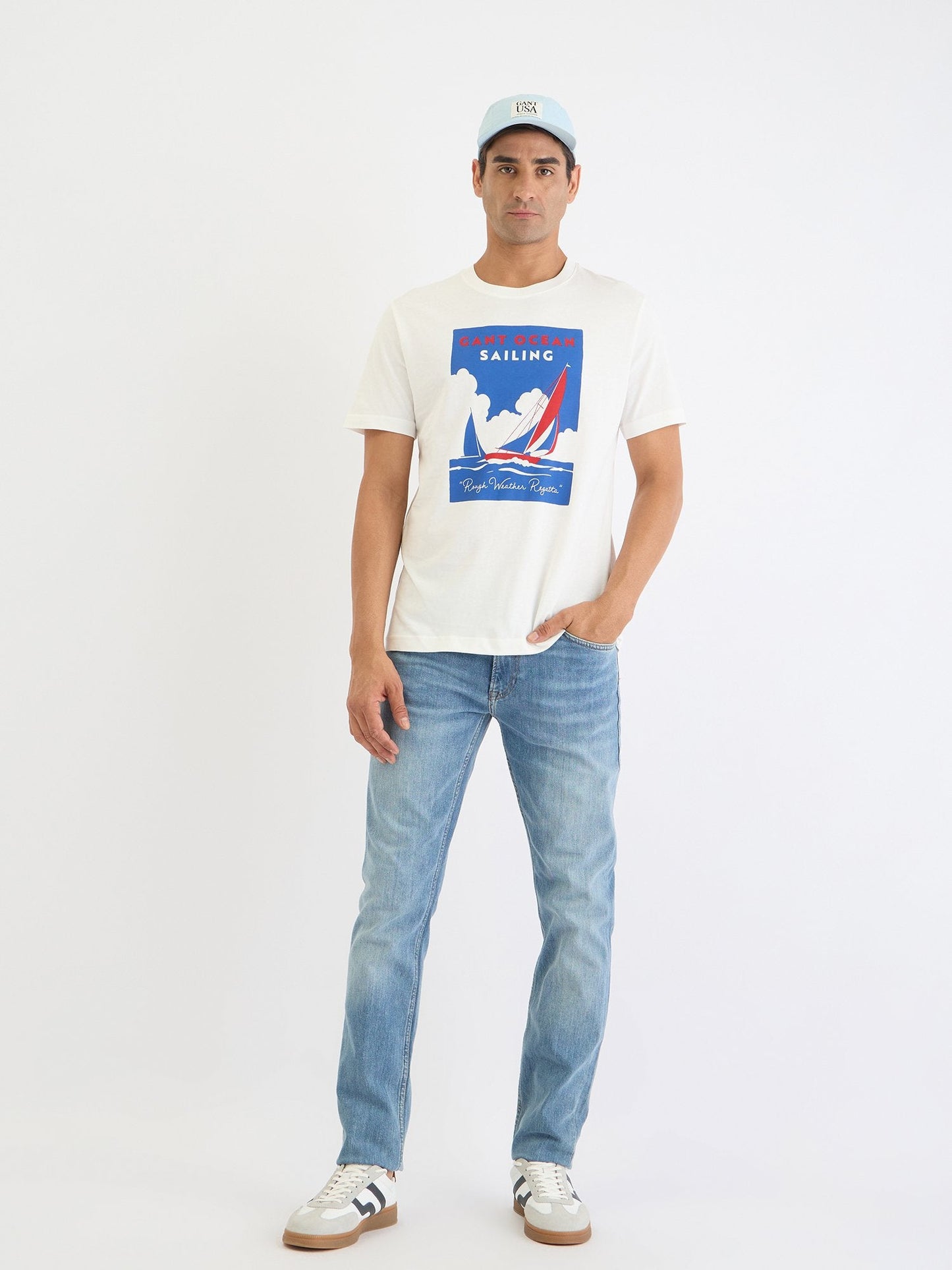 Gant Men White Solid Round Neck Tshirt