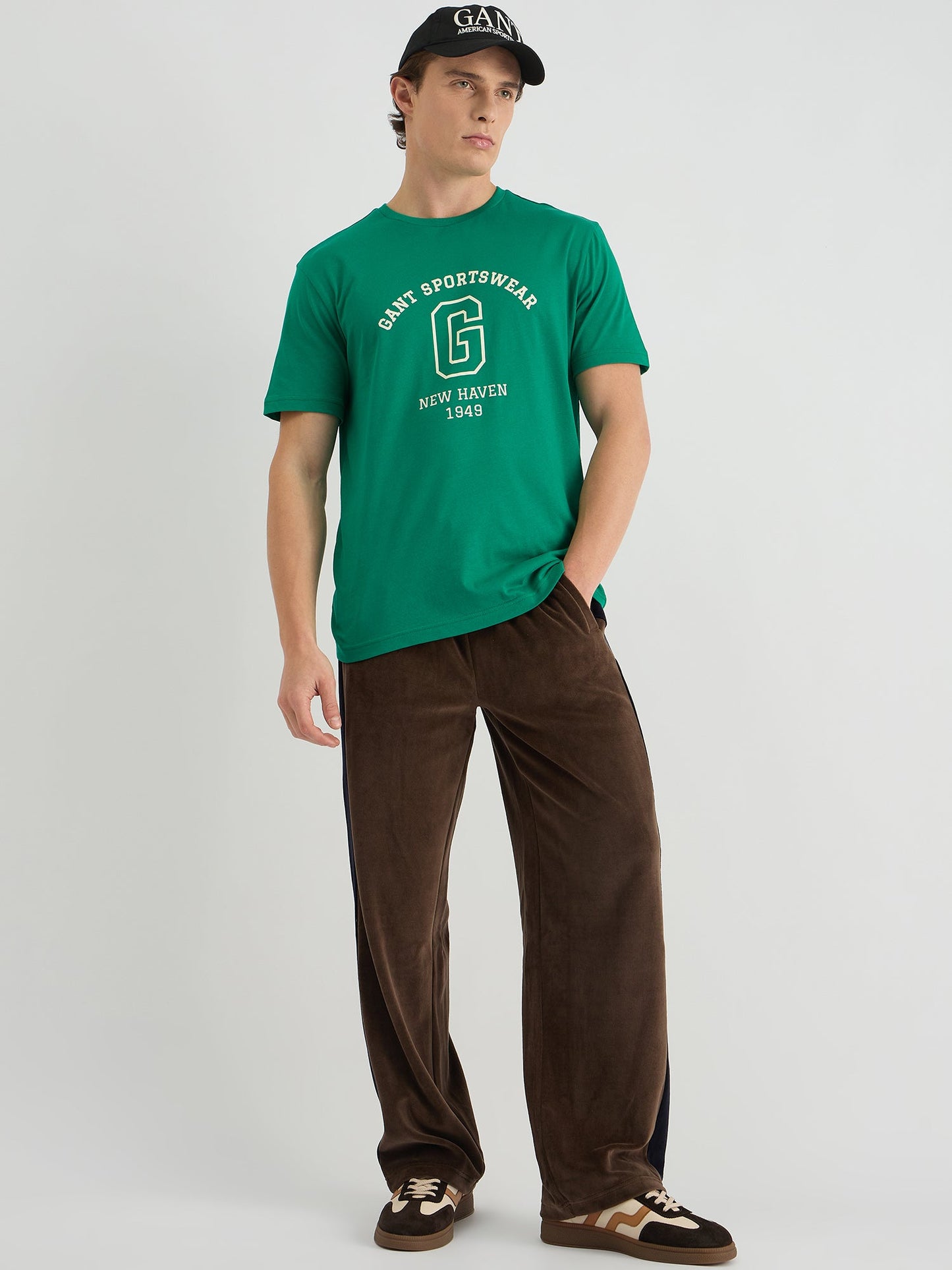 Gant Men Green Regular Fit Solid Polo Tshirt