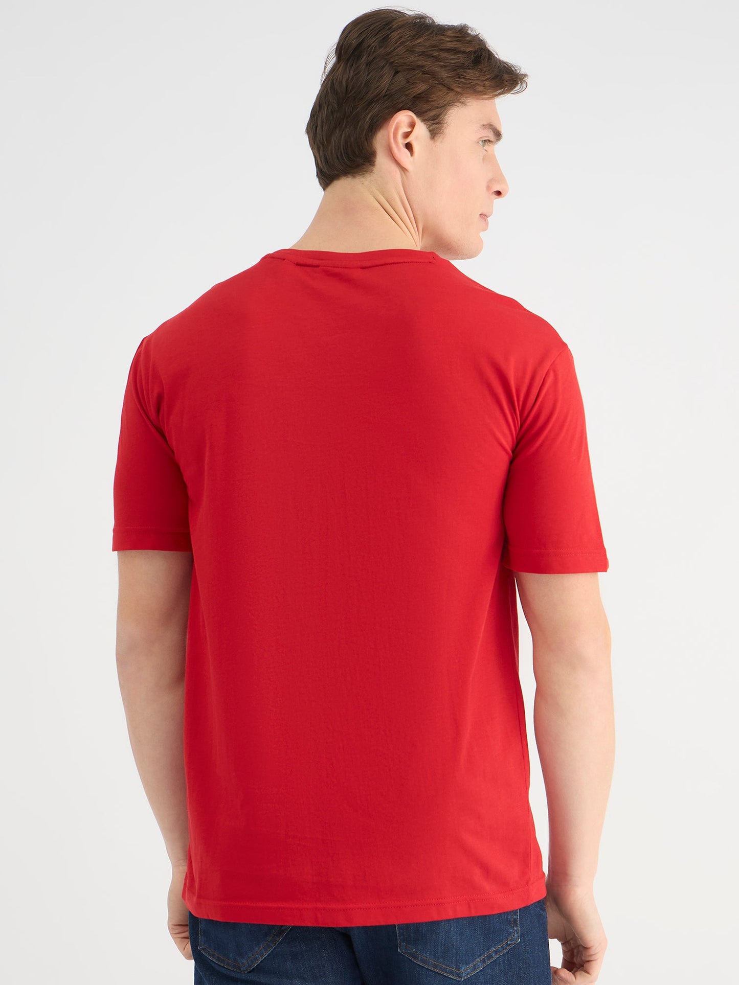 Gant Men Red Regular Fit Solid Round Neck Tshirt