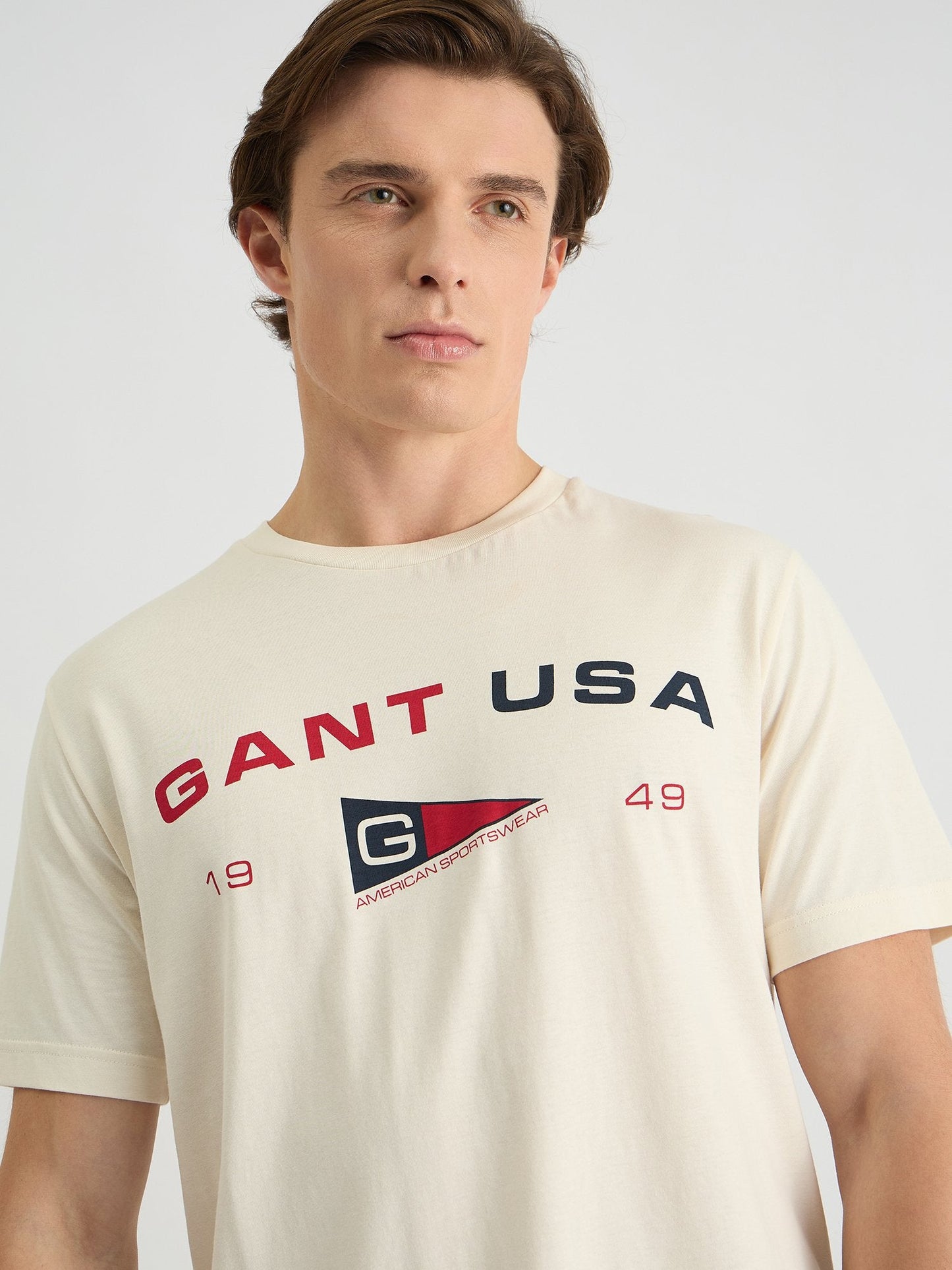 Gant Men Cream Regular Fit Solid Crew Neck Tshirt