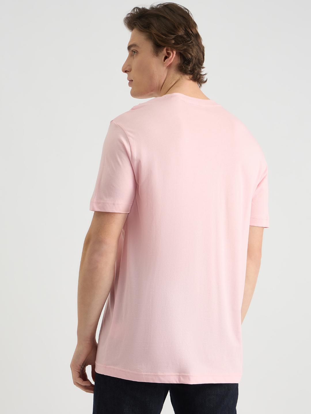 Gant Men Pink Regular Fit Solid Crew Neck Tshirt