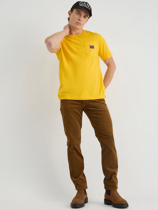 Gant Men Yellow Regular Fit Solid Crew Neck Tshirt