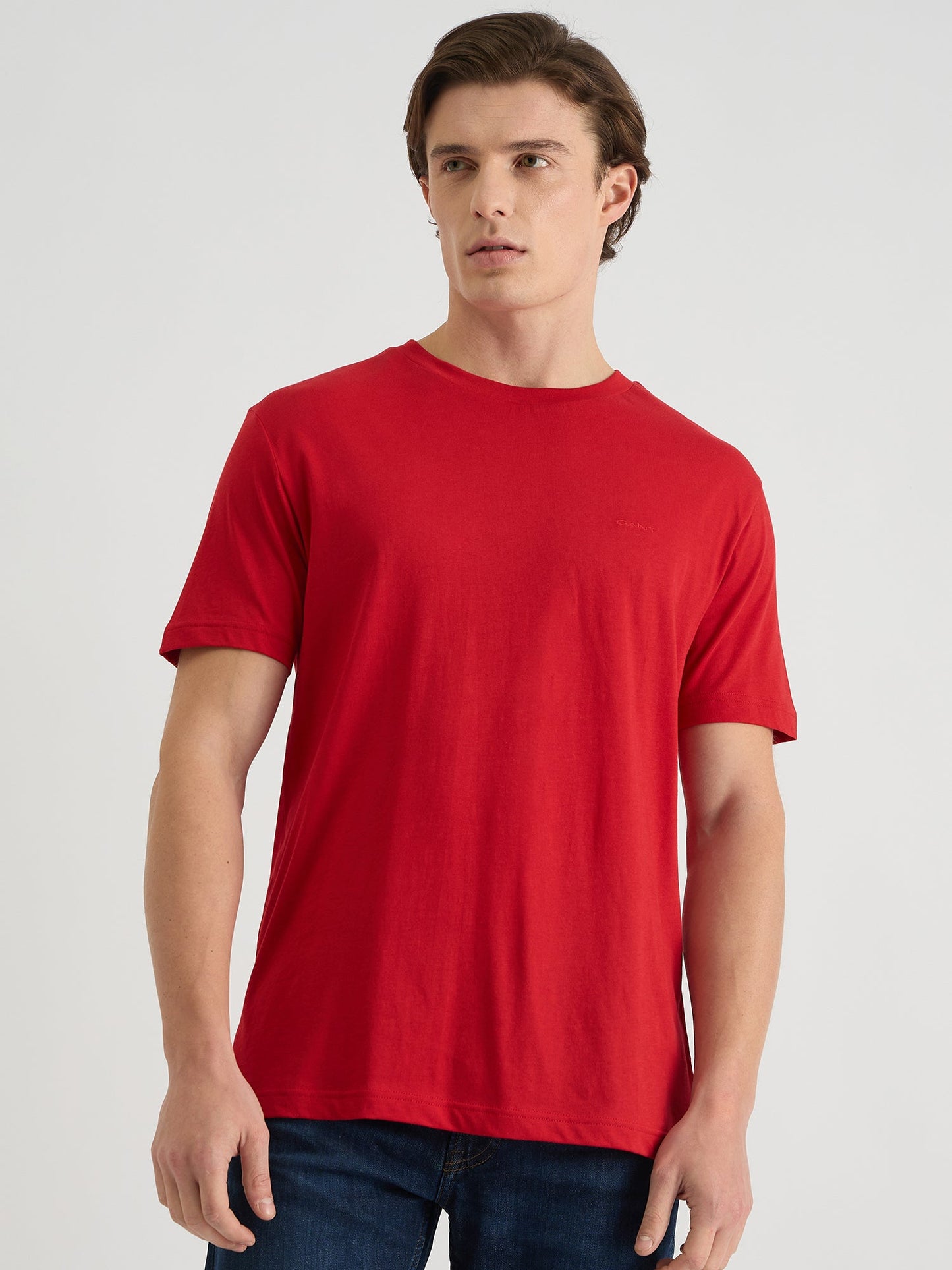 Gant Men Red Regular Fit Solid Crew Neck Tshirt