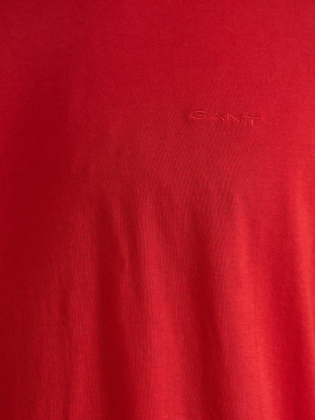 Gant Men Red Regular Fit Solid Crew Neck Tshirt