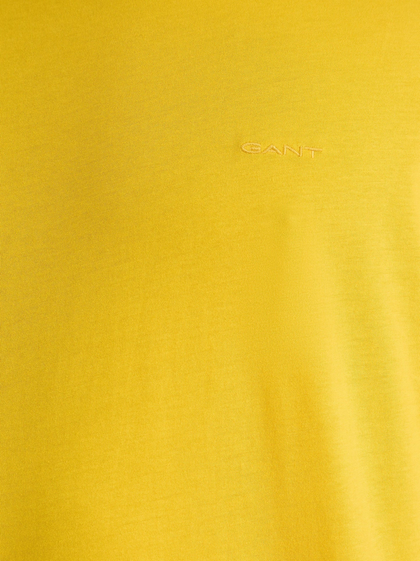 Gant Men Yellow Regular Fit Solid Crew Neck Tshirt