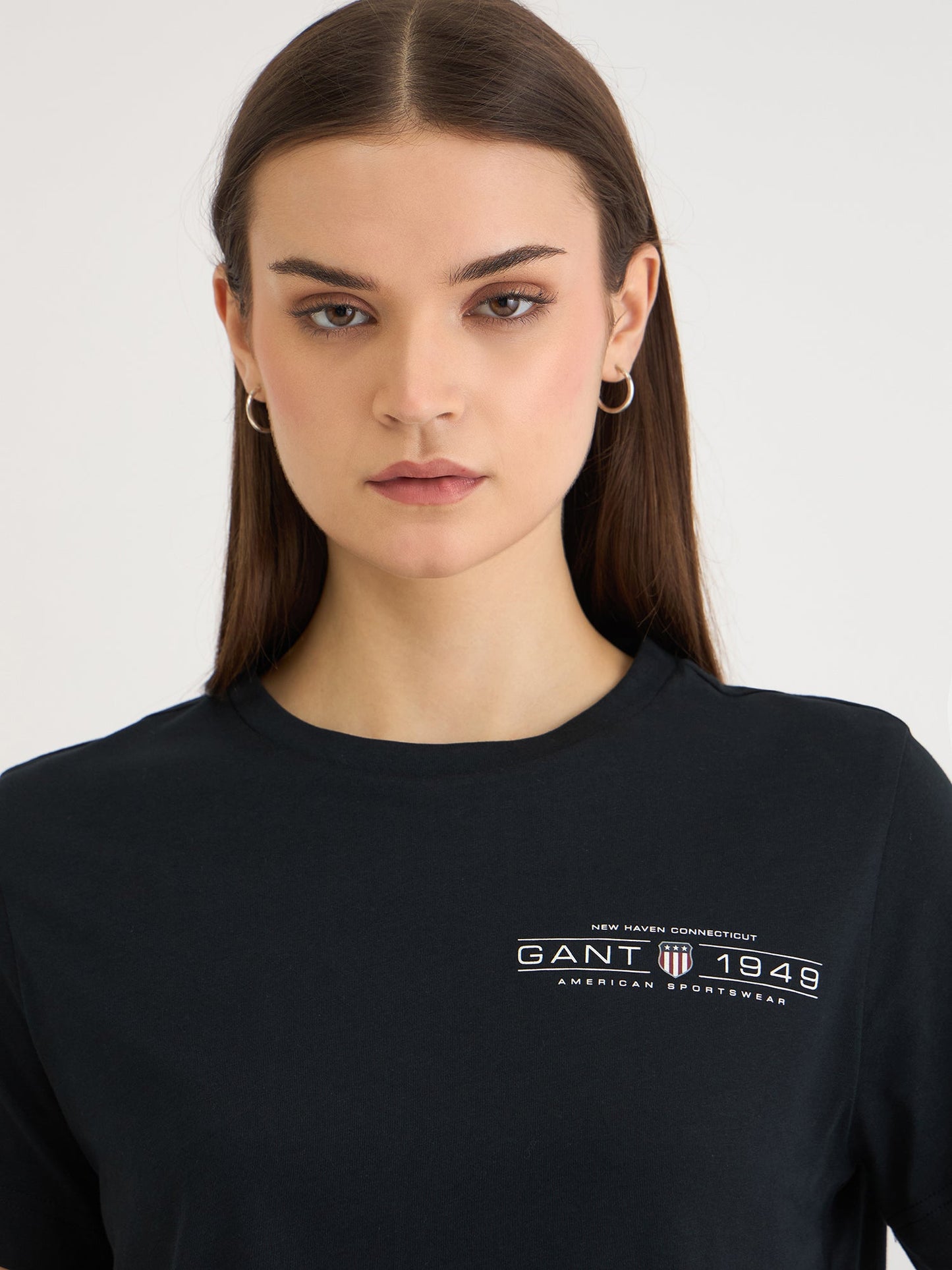 Gant Women Black Solid Crew Neck Tshirt