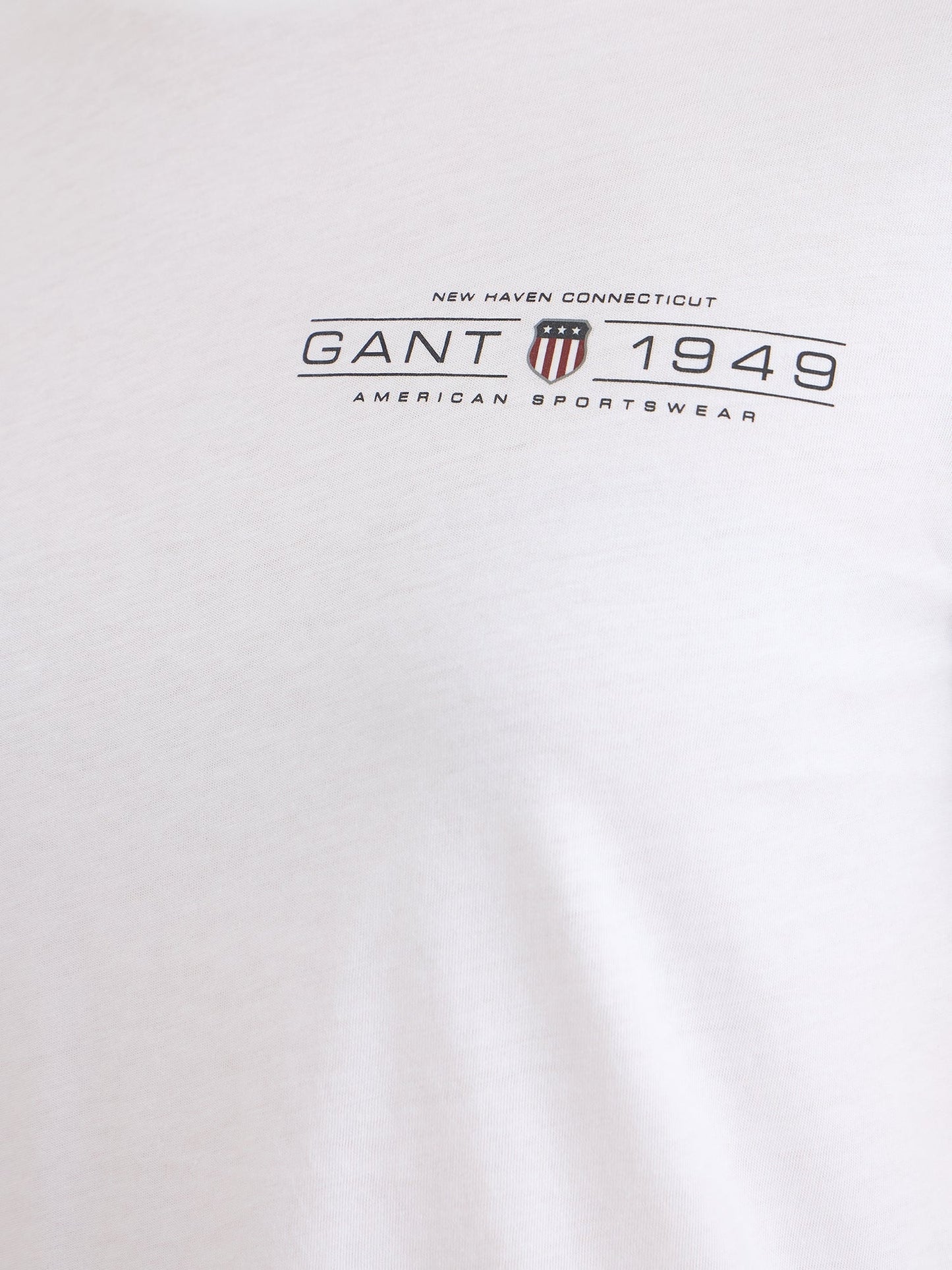 Gant Women White Solid Crew Neck Tshirt