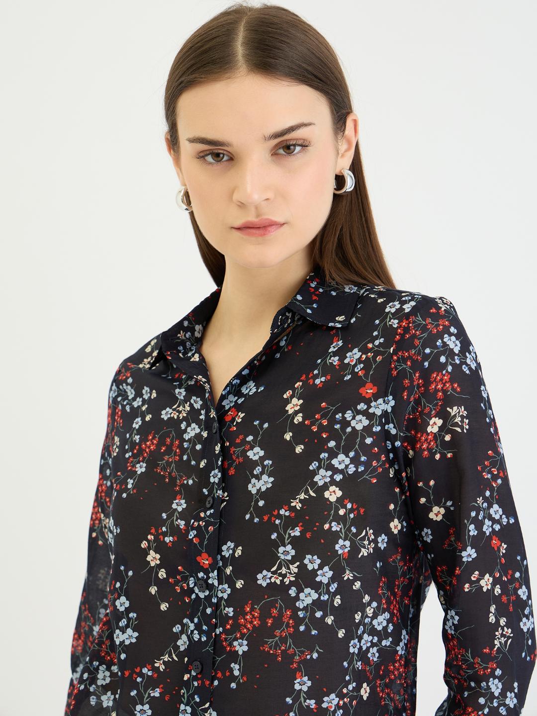 Gant Women Blue All Over Print Collar Shirt